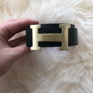 H Belt